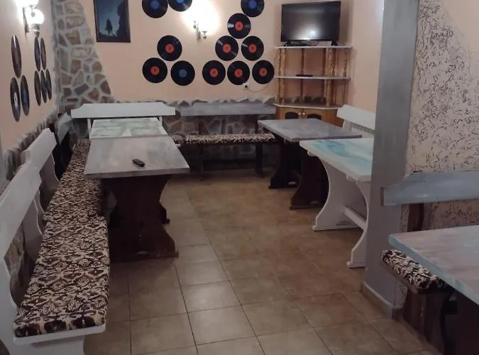 Gergevana Guest house 3*